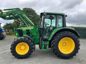 Tracteur multifonctionnel 130 CV avec climatisation et cabine 4x4, modèle John Deere 6130R d'occasion à vendre - Product Image 3
