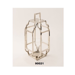 Hermoso candelabro de linterna de acero inoxidable plateado de diseño moderno con linterna colgante pulida brillante para el hogar y la sala de estar - Product Image 1