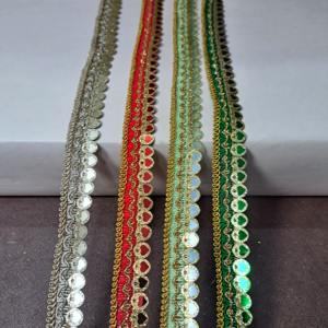 Tissu métallique de dentelle de séquence de polyester de qualité supérieure en vente en gros Accessoires de mode élégants de décoration de vêtement prêts à l'emploi - Product Image 1