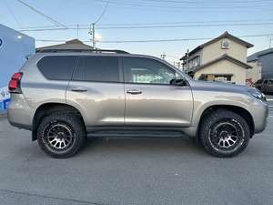 TOYOTA LAND CRUISER PRADO - Product Image 4