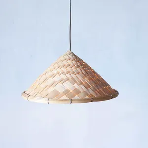 Lámpara de Techo de Bambú para Decoración de Interiores con Diseño de Bambú Tejido a Mano Sin Fuente de Luz Integrada - Product Image 5