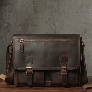 Maletín de hombro cruzado Unisex impermeable con cremallera grande ecológica de piel auténtica personalizada al por mayor, bolso para ordenador portátil de negocios - Product Image 5