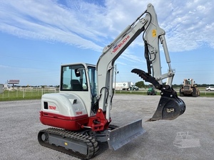 Miniexcavadora TB240 2023 con Alta Potencia de Excavación y Motor de 110kW - Product Image 1