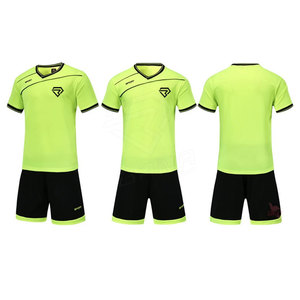 Ropa Uniforme de equipo de fútbol Venta al por mayor Nuevo estilo Hombres Color blanco Uniforme de fútbol Venta caliente Hombres Uniforme de fútbol - Product Image 1
