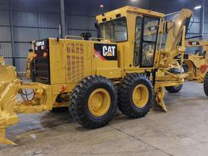 Niveleuse à moteur Caterpillar 140K d'occasion de 10 tonnes, couleur d'origine, avec composants de transmission, occasion à vendre - Product Image 2