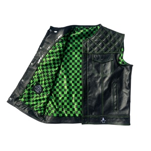 Chaleco de motociclista de cuero genuino para hombre, para uso diario, con forro interior de seda sublimada suave. - Product Image 1