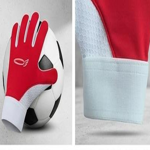 Wholesale Custom Logo Football <b>Gloves</b> Professional German Contact Latex Non Slip Palm Match Performance Sports <b>Gloves</b> - Product Image 1