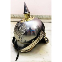 Casque allemand Pickelhaube prussien à longues pointes en fer poli – Armure artisanale de collection pour Halloween, cadeau pour officier de garde