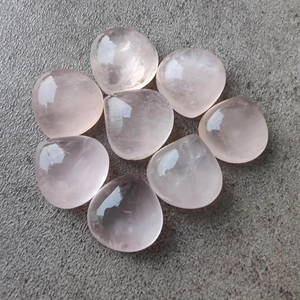 Cuarzo Rosa natural en forma de corazón cabujón parte posterior plana calibrado piedras preciosas al por mayor, todos los tamaños disponibles - Product Image 1