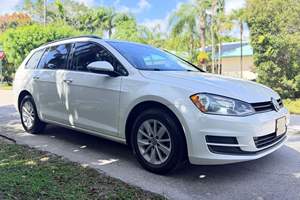 Volkswagen Golf SportWagen S 2016 d'occasion en excellent état, sans réserve, turbo 4 cylindres, provenance sud, blanc pur, non modifiée - Product Image 2