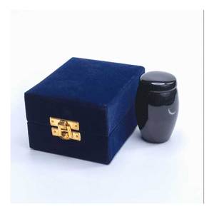 Vente chaude Urnes fabriquées en Inde pour cendres humaines Fournitures funéraires pour adultes Urne en aluminium Crémation Conception personnalisée de qualité supérieure - Product Image 6