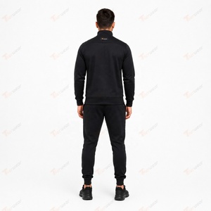 เสื้อแจ็คเก็ตผู้ชาย Tiierwear สีดำแบบซิป ทรงสลิมฟิต คอตั้ง ผ้า softshell ระบายอากาศได้ดี มีกระเป๋า  แบบสปอร์ต - Product Image 6