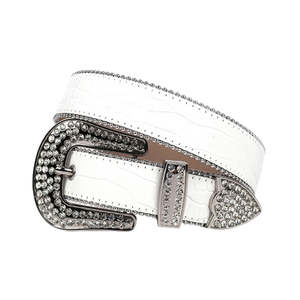 Bracelet Blanc Strass Avec Ceinture Cloutée En Cristal - Product Image 2