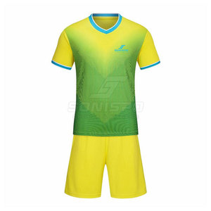 Uniformes de Fútbol Personalizados al por Mayor para Hombre, Conjuntos de Uniformes de Fútbol 100% Poliéster, Servicio OEM, Precio Razonable - Product Image 1