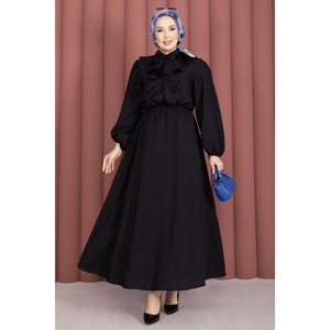 Conjunto de Dos Piezas con Detalle de Volantes, Falda de Crepé y Top de Punto, Estilo Club, para Otoño, Negro, Corte Ajustado - Product Image 1