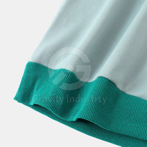 เสื้อสเวตเชิ้ตผู้ชายผ้าฟลีซเนื้อแน่น ทนทาน ขายดี ทรงลำลอง คอวี ผ้าผสมโพลีเอสเตอร์/คอตตอน น้ำหนัก 260 กรัม รับออกแบบโลโก้ตามสั่ง - Product Image 5