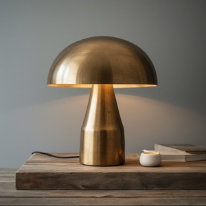 Fabriqué à la main moderne rustique en laiton lampe de table abat-jour en tissu blanc élégant décor à la maison Accent pour table de chevet éclairage de chevet Simple - Product Image 3