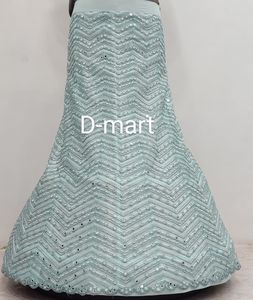 Lehenga ตาข่ายหนาพร้อมผ้าเย็บปักและดูปองตาสำหรับชุดเจ้าสาวสำหรับส่งออกและผู้ซื้อทั่วโลก - Product Image 4