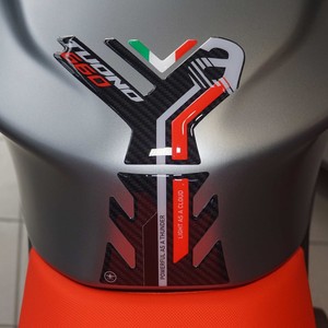 Adesivi Protettivi 3D Specifici per Serbatoio Aprilia Tuono 660 2021-2023, Decalcomanie 3D per Moto - Product Image 1
