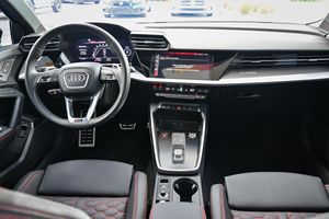 พร้อมจัดส่ง รถพวงมาลัยขวา/ซ้าย ปี 2023 A-U-D-I RS3 - Product Image 4