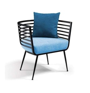 Silla de hierro sólido para uso en el hogar y el comedor, silla de alambre de hierro puro, Color negro hecho a mano con forma personalizada - Product Image 5