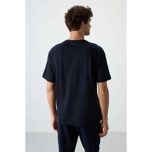 Camiseta Azul Marino 100% Algodón para Hombre, Corte Holgado con Textura Gruesa y Tela Jersey Estampada-88366 - Product Image 2