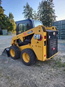 Livraison gratuite CAT226D3 Chargeuse compacte sur pneus 2,65 tonnes 67 CV Moteur diesel Idéale pour la construction, l'agriculture et l'aménagement paysager - Product Image 4