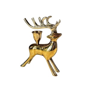 Bougeoir chauffe-plat de renne de Noël Sculpture de cerf Candélabre Bougeoir de cerf pour les occasions de Noël en gros. - Product Image 4