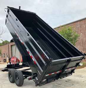 Remolque Volquete Motorizado de Alto Estándar 716 14K, el Más Vendido 2026, con Suelo de Calibre 7, Elevador Telescópico, Rampas para Puertas de Granero y Lona de Alta Resistencia - Product Image 1