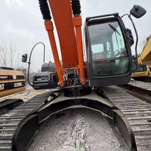 Excavatrice sur chenilles Hitachi ZX210 d'occasion à bon prix à vendre – Excavatrice Hitachi ZX210 ZX300 d'occasion d'origine - Product Image 5