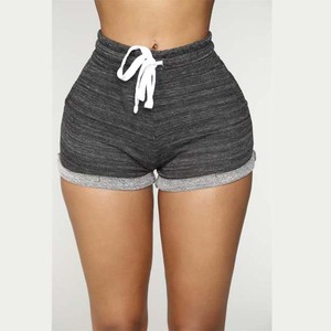 Shorts décontractés pour femmes de qualité supérieure, taille élastique, impression de logo personnalisée, tissu polyester et élasthanne, séchage rapide, respirant, OEM - Product Image 4