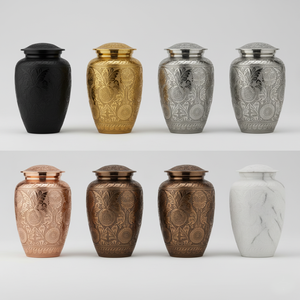 Cercueil funéraire classique en laiton doré de style européen, poli miroir, 200 pouces cubes, écologique, durable et personnalisable - Product Image 6