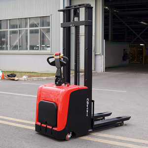 Apilador de autocarga portátil, carretilla elevadora de contrapeso con motor de Gas LP de 1 tonelada para transporte de carga minorista todoterreno - Product Image 3