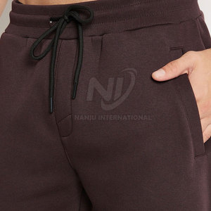 Ensembles d'entraînement et de jogging pour hommes les plus vendus survêtements à capuche respirants imprimés de logo personnalisé pour la saison d'hiver - Product Image 6