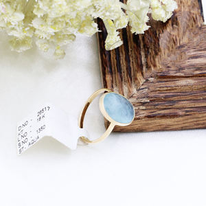 Anillo de forma ovalada de diseño de piedras preciosas de Aguamarina natural hecho a mano en oro amarillo de 18K mayorista de joyería fina - Product Image 4