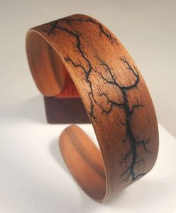 Brazalete y pulsera de madera de varios diseños, pulseras de madera de tamaño personalizado, brazalete hecho a mano con flores, brazalete de madera - Product Image 4