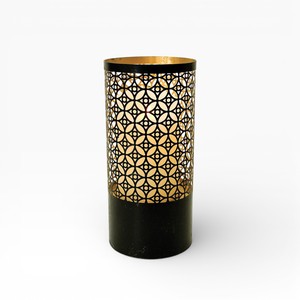 ชุดเชิงเทียนโลหะสีดำสามชุดที่ทันสมัยพร้อมดีไซน์หรูหราแบบดั้งเดิม - Product Image 3