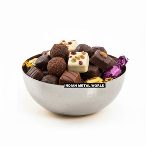 Moderno Tazón Decorativo de Diseño para Dulces o Chocolates, Elegante Centro de Mesa con Acabado Dorado para Decoración del Hogar y Regalos - Product Image 4