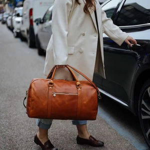 Sac de voyage en cuir de luxe robuste pour les affaires et les voyages - Product Image 1