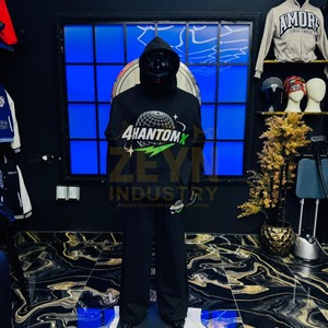 Ensemble de survêtement vintage pour homme, en molleton épais, à capuche, style streetwear, imprimé, respirant, avec lettres graphiques personnalisées, idéal pour l'hiver (OEM) - Product Image 4