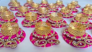 Kundan Work Multi T Light Bougeoir Diwali Photophore Décor de bougie indienne pour la maison, Mandir et les célébrations - Product Image 3