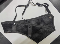 Protection de poitrine légère et facile à utiliser pour les compétitions et la pratique quotidienne de tir à l'arc, s'adapte à la forme du corps, serrage réglable, sangles réglables