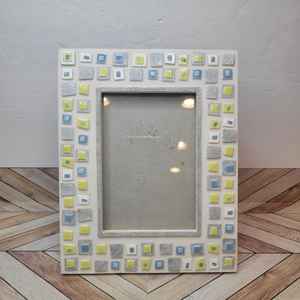 CADRES PHOTO CARRÉS LÉGERS ÉCOLOGIQUES À MOTIF ARGYLE BLEU - Product Image 1