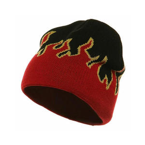 Gorros de moda personalizados de nuevo diseño unisex, gorros de invierno Tejidos cálidos y lisos, gorro con logotipo de letras, gorro bordado - Product Image 4
