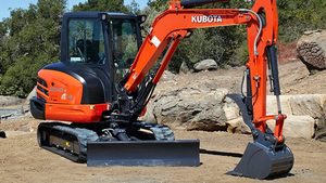 Mini-excavatrice Kubota U27-4, excavatrice sur chenilles, cabine fermée, chenilles en acier, excavatrice Kubota à vendre - Product Image 3