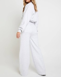Ensemble de détente deux pièces en molleton pour femme, sweat-shirt court et pantalon de survêtement à jambes larges, logo personnalisé, survêtement en coton OEM ODM - Product Image 3