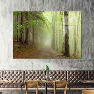 Impression sur toile de paysage forestier de ferme moderne - Décoration murale élégante, verre - Product Image 1