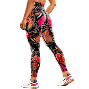 Pantalones de Yoga de Cintura Alta con Efecto Levanta Glúteos, Primavera 2025 - Leggings Deportivos de Secado Rápido con Estampado Floral - Product Image 1