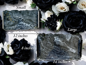 Plateau de service en époxy noir et blanc écologique fait à la main avec poignées décoratives pour la décoration intérieure ou les cadeaux - Product Image 4