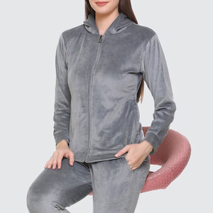 Vente en gros Ensemble de survêtements 2 pièces en velours pour femmes Survêtements 2 pièces en coton Manches longues Ensembles de jogging en velours Survêtement pour filles - Product Image 2